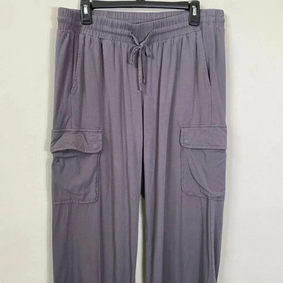 NWOT Torrid Pull-On Wide Leg Stretch Challis Cargo Pant Women's Size 00R Gray - Picture 7 of 13